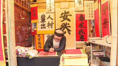 [Vidéo] Demander une calligraphie en début d'année - une belle pratique culturelle traditionnelle