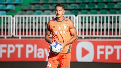 أكد المنتخب الوطني الفيتنامي، الذي يضم لاعبين يزيد طولهم عن 1.80 متر، هيمنته على ماليزيا، مما يثبت أن الأمر لم يكن يتعلق فقط ببنيتهم ​​الجسدية.