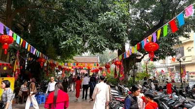 Bevare tradisjonelle verdier midt i det moderne tempoet i Hanoi.