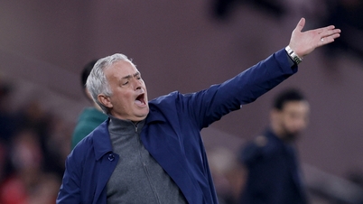 Pelatih Mourinho mengkritik Vinicius, menyebutnya sebagai pembuat onar yang merusak pertandingan.