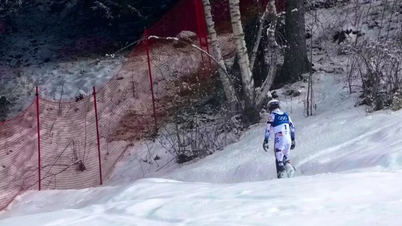 Norský sportovec prchá do lesa po porážce na zimních olympijských hrách.