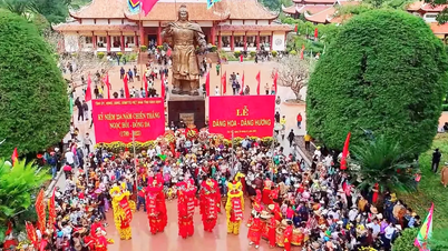 Gia Lai organiza um festival e uma noite de artes marciais para celebrar a Festa e o Festival da Primavera.
