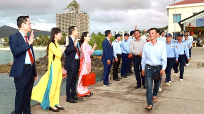 La société Khanh Hoa Bird's Nest organise une mobilisation pour le Nouvel An de sa force de protection des îles aux nids d'oiseaux.