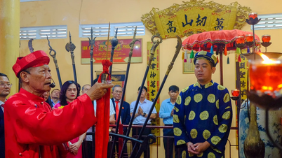 A pecsét felnyitásának és átadásának ünnepségét a tengerparti Quy Nhon városában található Szent Tran templomában tartották.