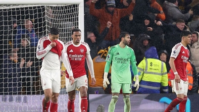 O Arsenal sofreu uma derrota surpreendente contra o último colocado da Premier League.