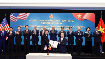 Le secrétaire général To Lam a assisté à la cérémonie de signature des contrats et accords de coopération entre le Vietnam et les États-Unis.