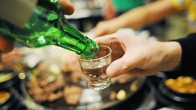 Ärzte weisen auf die „Falle“ des übermäßigen Alkoholkonsums und auf häufige Fehler beim Versuch, wieder nüchtern zu werden, hin.