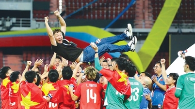 Tanda tangan Kim Sang-sik