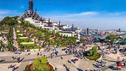 Turismen i Tay Ninh øker kraftig under kinesisk nyttår, og inntektene overstiger 365 milliarder VND.
