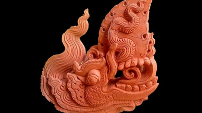 O tesouro nacional, o Dragão, está localizado na Cidadela Imperial de Thang Long.