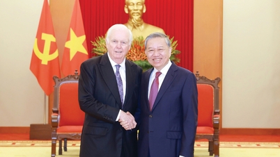 Thomas Vallely retourne au Vietnam à la recherche de marques de dragon.