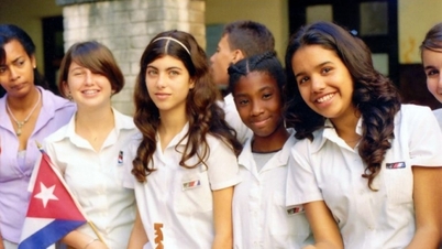 Cuba ouvre l'accès gratuit à plus de 300 plateformes numériques universitaires.