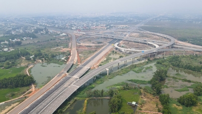 Bien Hoa - Vung Tau ایکسپریس وے کی پیشرفت کو قریب سے دیکھیں: Long Thanh - Vung Tau سیکشن ٹریفک کے لیے تیار ہے۔