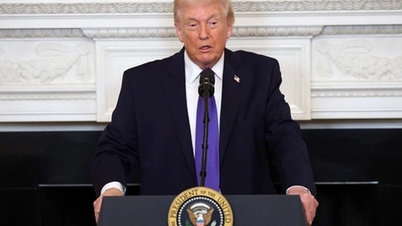 ARANCELES DE EE.UU.: El presidente Donald Trump impone temporalmente un arancel global del 10%.