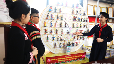 Un « musée numérique » consacré aux 54 groupes ethniques du Vietnam, créé par des élèves d'un internat de la province de Dak Lak.