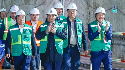 Premiärministern uppmanar till framsteg med tunnelbanelinjen Nhon - Hanoi station.