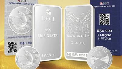 De zilverprijzen stijgen in de aanloop naar de Dag van de God van de Rijkdom, waardoor een goudbedrijf onverwacht de stap zet om zilver te gaan verkopen.