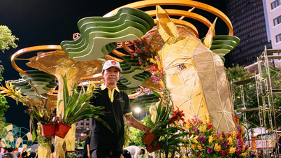 Adieu à la rue des fleurs du Têt de l'année du Cheval 2026 dans le quartier de Saigon.