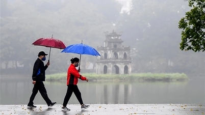 ベトナム南部の気温は36度に達し、ハノイでは小雨が降っています。