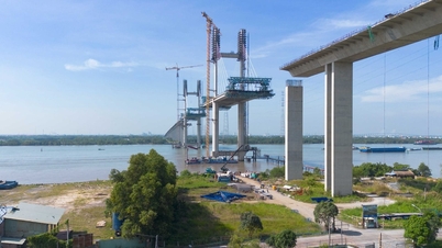 Jambatan Phuoc Khanh di lebuh raya Ben Luc - Long Thanh dijangka siap pada Mei 2026.