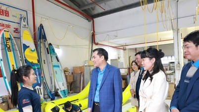 จิตวิญญาณแห่งการแข่งขันในช่วงต้นปีได้แพร่กระจายไปทั่วทุกระดับของสหภาพแรงงานในเมืองหลวง
