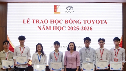 123 Toyota ösztöndíj folytatja a Toyota 29 éves, Vietnámban eltöltött tartós befektetéseinek útját.