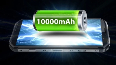 10,000mAh の大容量バッテリーを搭載したスマートフォンの人気が高まっています。