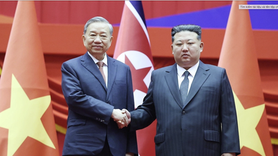 Genel Sekreter To Lam, Kuzey Kore Genel Sekreteri ve Başkanı Kim Jong Un'u tebrik etti.