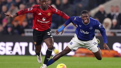 By defeating Everton, MU returned to the top 4 of the Premier League.