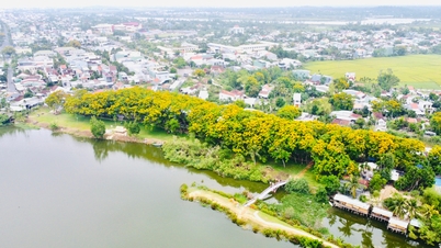 A primavera chega, trazendo consigo o festival da aldeia de Hương Trà.