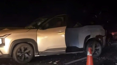 En kollisjon med fem kjøretøy på motorveien Phan Thiet - Dau Giay natten til den 7. dagen i Tet forårsaket trafikkork som strakte seg over flere kilometer.