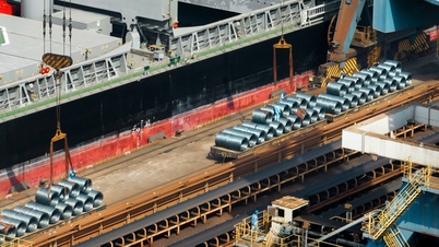 Med rekordmängden 25 000 ton stål som skeppades i början av våren, drevs Hoa Phats fabrik med full kapacitet under hela Tet-helgen.