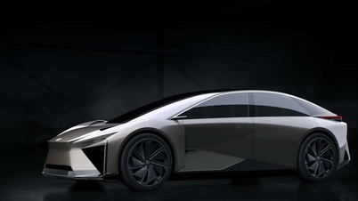 Yeni nesil Lexus IS: 2027'den itibaren tamamen elektrikli güç aktarma sistemlerine geçiyor.
