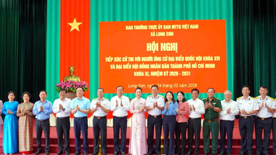 បេក្ខជន​សម្រាប់​រដ្ឋសភា និង​ក្រុមប្រឹក្សា​ប្រជាជន​ក្រុង​ហូជីមិញ ជួប​ជាមួយ​អ្នកបោះឆ្នោត​នៅ​តំបន់​លេខ ២ កងទ័ពជើងទឹក។