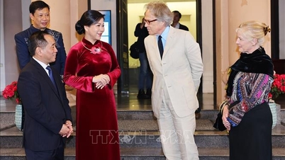 Le duc de Richmond souhaite en apprendre davantage sur le riche patrimoine culturel du Vietnam.