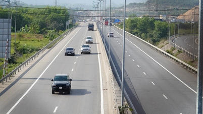 Banyak lebuh raya mencatatkan rekod jumlah trafik baharu semasa cuti Tahun Baru Cina.