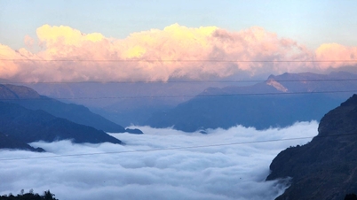 Climb to Y Tý to chase clouds at an altitude of 2,000 meters.