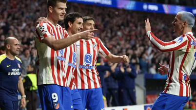 Sørloth se torna o herói quando o Atlético de Madrid goleia o Club Brugge na fase de play-off da Liga dos Campeões.