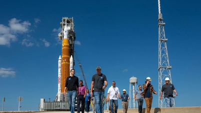 NASA adia missão Artemis II devido ao mau funcionamento do novo foguete.