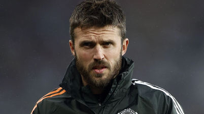 ¿Qué dijo Michael Carrick después de que el Manchester United consolidara su puesto entre los cuatro primeros tras su victoria sobre el Everton?