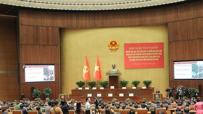Tổng Bí thư Tô Lâm dự Hội nghị toàn quốc quán triệt, triển khai thực hiện Nghị quyết số 79-NQ/TW và Nghị quyết số 80-NQ/TW