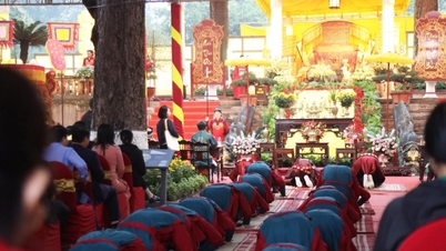 ពិធីអុជធូបដ៏ឧឡារិក ដើម្បីបើកពិធីបុណ្យនិទាឃរដូវឆ្នាំសេះ ២០២៦ នៅកំពែងរាជវាំងថាងឡុង។