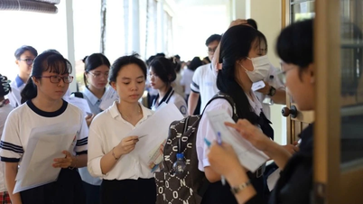 Nearly 140,000 candidates registered for the first V-ACT exam of the Vietnam National University Ho Chi Minh City.