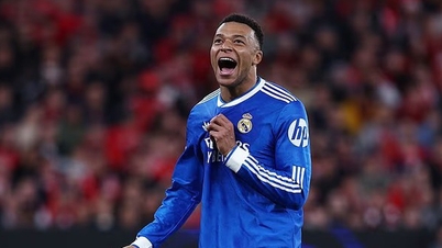 Real Madrid receives bad news regarding Mbappe ahead of the Champions League second leg.
