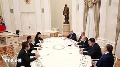 Special envoy of General Secretary To Lam meets with Russian President Vladimir Putin.