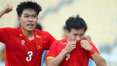 Breaking News: Could center-back Ly Duc join PVF-CAND, shifting from a championship race to... a relegation battle?