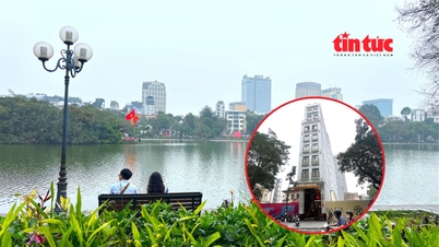 Hanoi påskyndar markröjningen för byggandet av ett torg öster om Hoan Kiem-sjön.