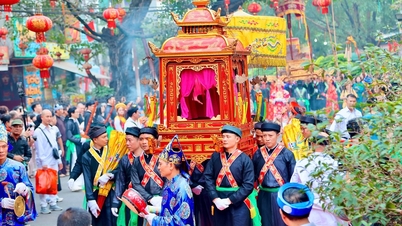 Le festival Trieu Khuc et la danse unique des « tambours des prostituées » de Hanoï.