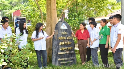 स्कूलों में जियोपार्क की शुरुआत करना।