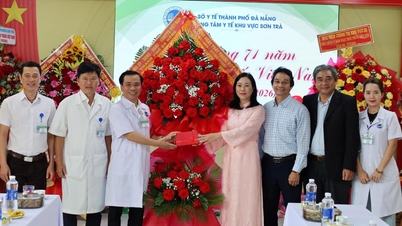 ទស្សនកិច្ច និងអបអរសាទរអង្គភាពវេជ្ជសាស្ត្រ ក្នុងឱកាសទិវាគ្រូពេទ្យវៀតណាម (ថ្ងៃទី ២៧ ខែកុម្ភៈ)